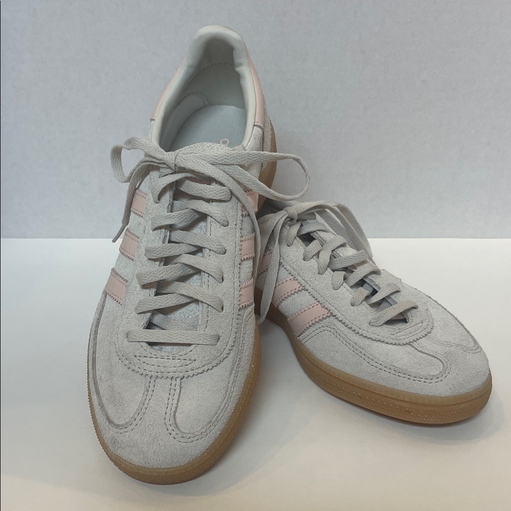adidas Women's Suede Sneakers in Light Gray with Pink Stripes